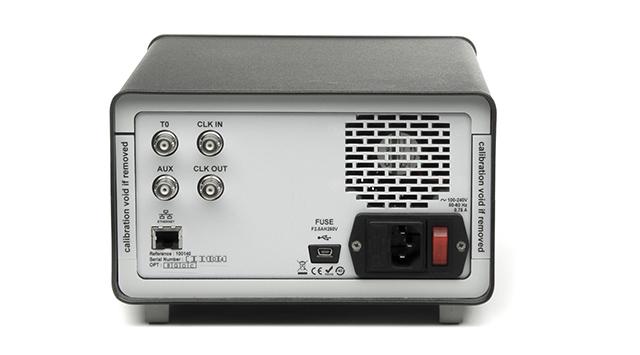 Model 745T 數字延遲發生器 