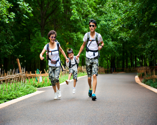 關于開展2021年高溫假“開心工作、快樂生活”攝影大賽的通知(圖1)